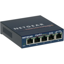 Netgear GS105. Switch