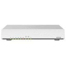 QNAP QHora-301W. Router